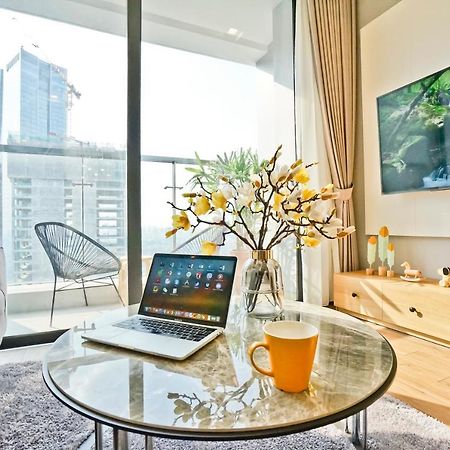 Hi-Home Suites - Vinhomes Metropolis Hanoi Esterno foto