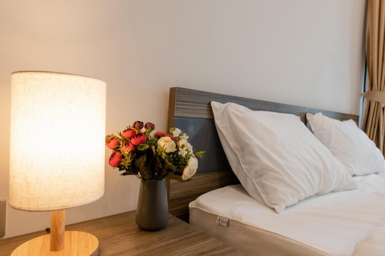 Hi-Home Suites - Vinhomes Metropolis Hanoi Esterno foto