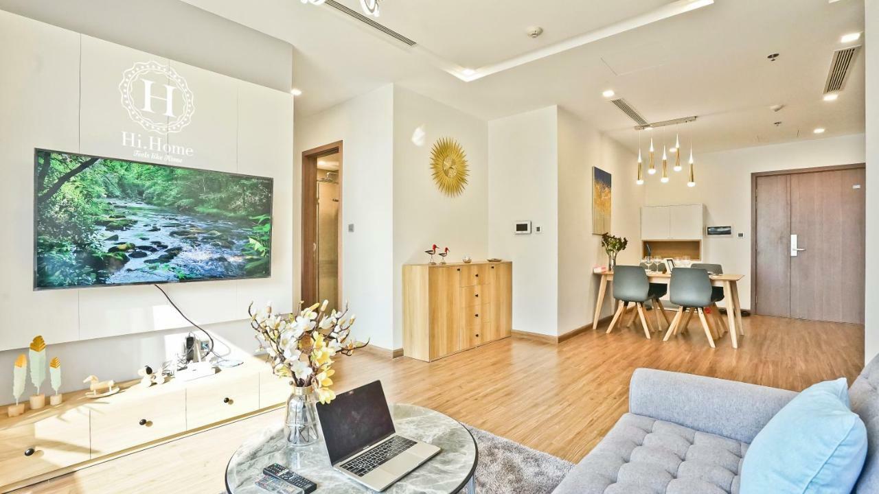Hi-Home Suites - Vinhomes Metropolis Hanoi Esterno foto
