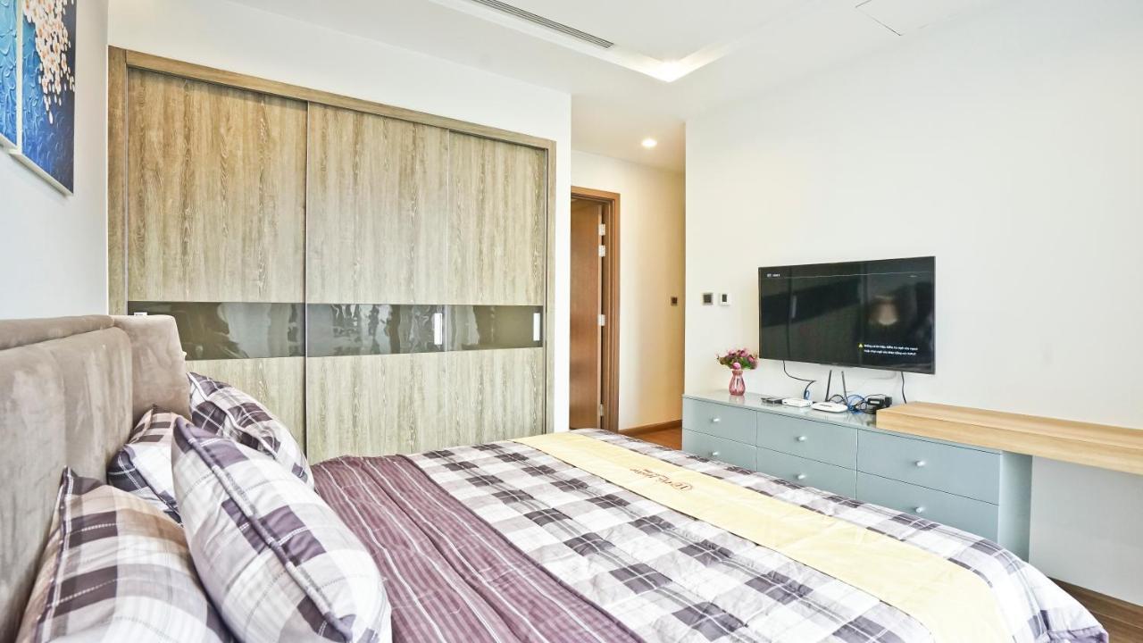Hi-Home Suites - Vinhomes Metropolis Hanoi Esterno foto