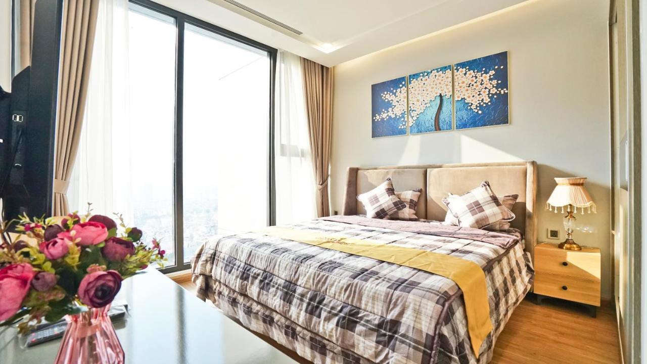 Hi-Home Suites - Vinhomes Metropolis Hanoi Esterno foto